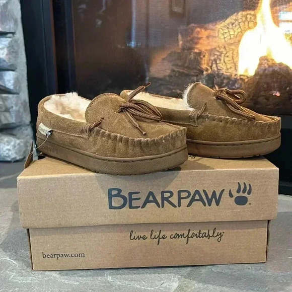 BEARPAW Moc II Youth, suede upper, sheepskin lined, rubber outsole slippers - Picture 1 of 9